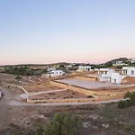 فيلة Grand *