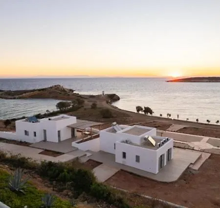 Grand Villa